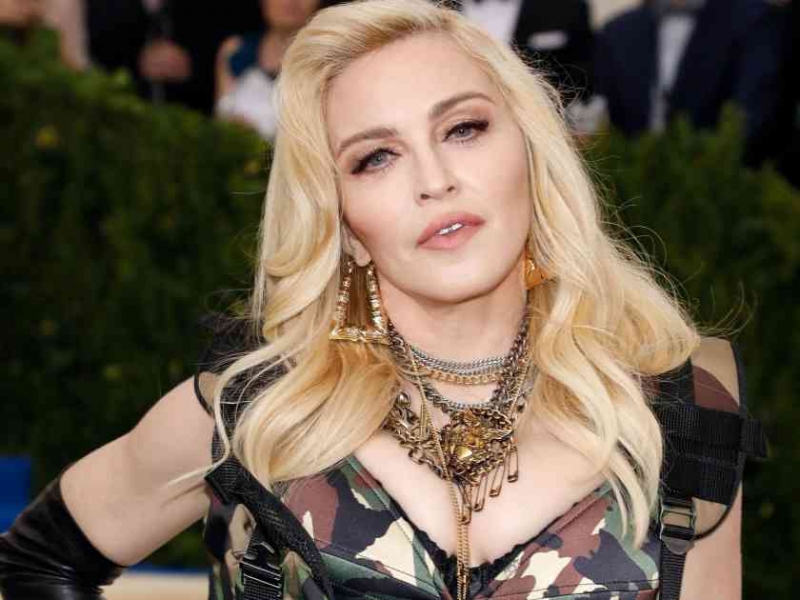 Мадонна поразила своих поклонников новым фото, демонстрируя естественную красоту