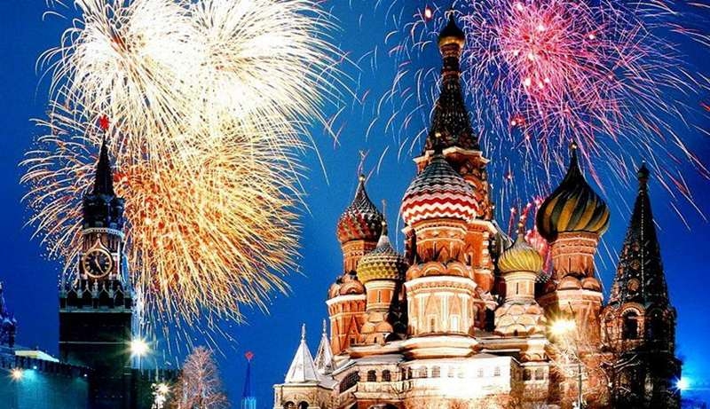Салют на Новый год 2019 в Москве: во сколько, продолжительность и особенности