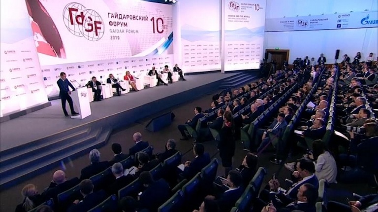 Медведев призвал изменить требования к российскому бизнесу