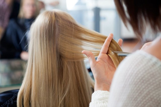 Благоприятные дни для стрижки волос в феврале 2019 года для женщин