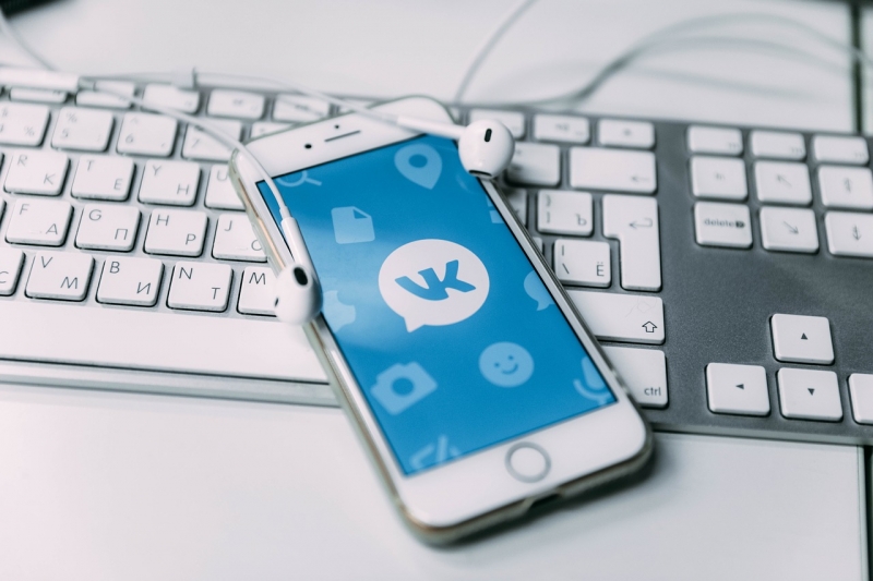 «Вконтакте» подал в суд на российский стартап
