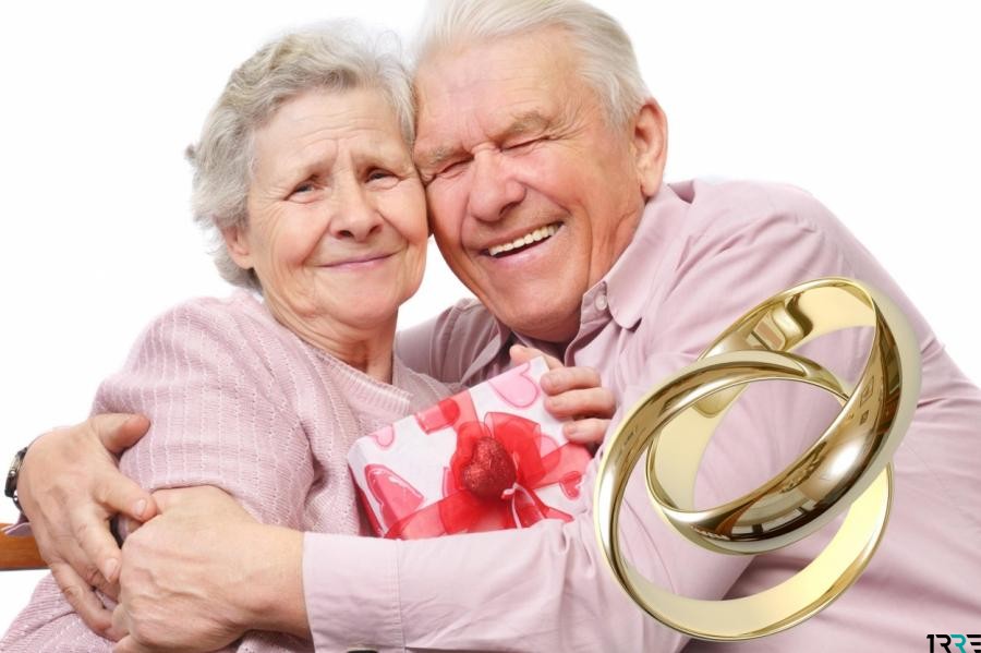 Доплаты к пенсии супругам, прожившим в браке более 30 лет, были введены в отдельных регионах России
