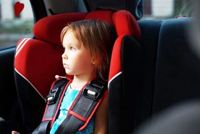 Правила перевозки детей в автомобиле в 2019 году: последние новости