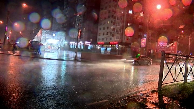 В Петербурге в пятницу ждут шторм и дождь со снегом