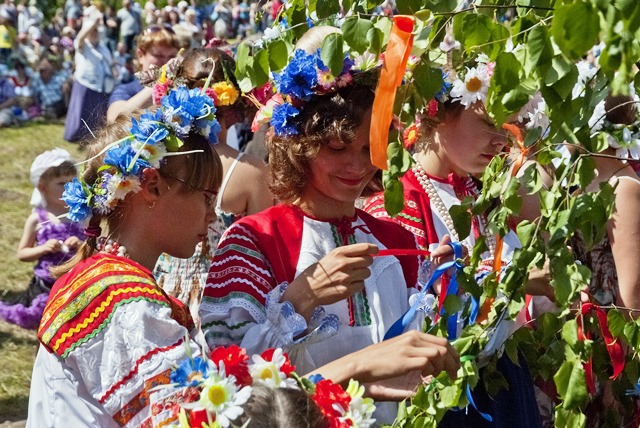 Троица в 2019 году: какого числа у православных, календарь