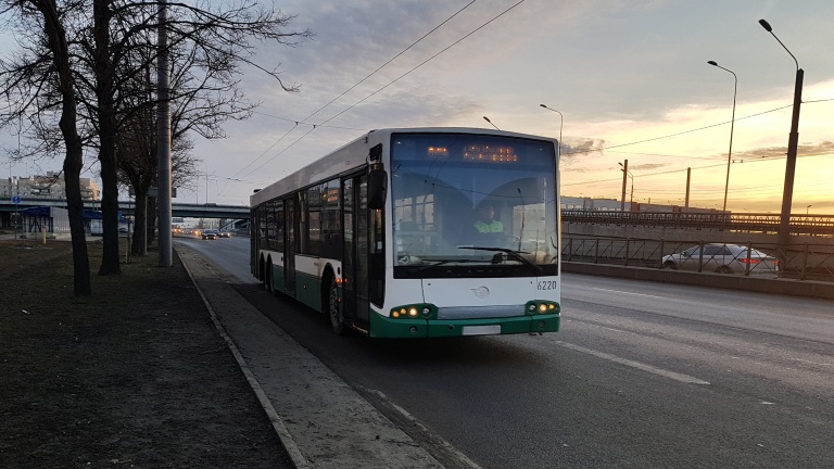 «Пассажиравтотранс» закупит 200 автобусов для петербургских маршрутов