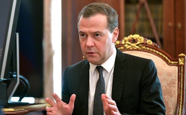 Дмитрий Медведев: «Росстат вычислит бедных и государство будет помогать им адресно»