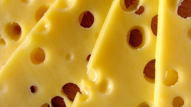 Как правильно выбрать сыр. Советы специалистов Роспотребнадзора