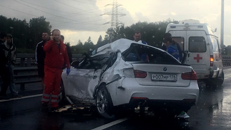 Водитель BMW погиб в столкновении с «КАМАЗом»