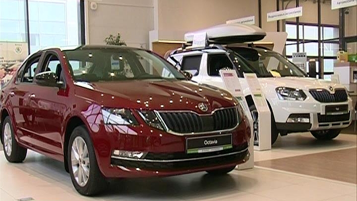 Продажи автомобилей в Петербурге выросли на 0,3%