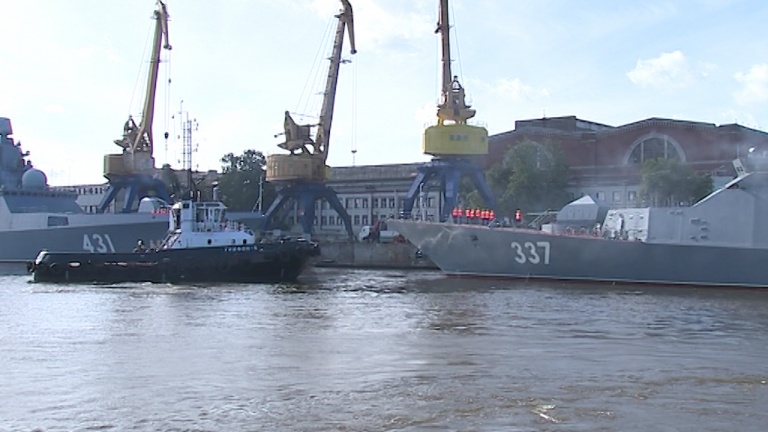Командиры «Гремящего» и «Касатонова» поделились впечатлениями о кораблях. Репортаж