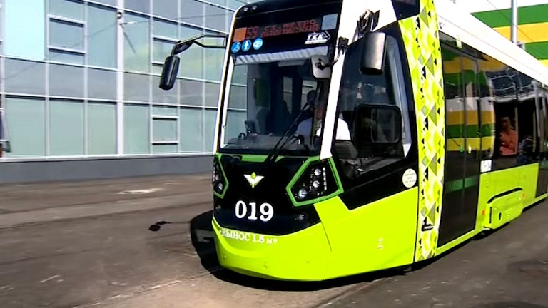 Новые линии «Чижика»: скоростной трамвай возит до станции метро «Ладожская» по 4 маршрутам