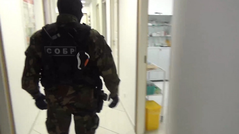 Полицейские Петербурга выявили лжемедиков, лечащих горожан от несуществующих болезней