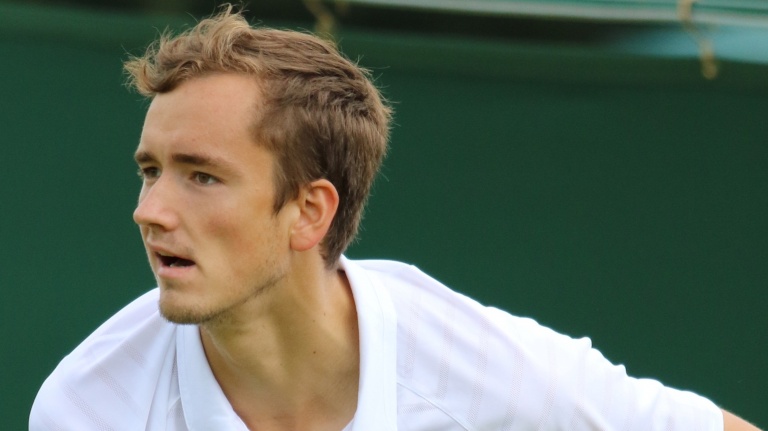 Даниил Медведев вышел в финал St. Petersburg Open