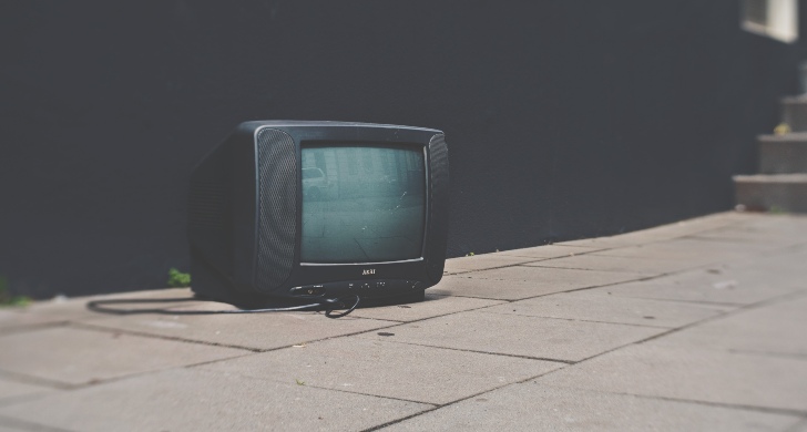 «Делойт»: телевидение как источник новостей теряет популярность