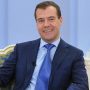 Новый удар. Медведев удалил Абызова из друзей в соцсети «ВКонтакте»