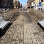 В садах и парках Петербурга установят 900 новых скамеек