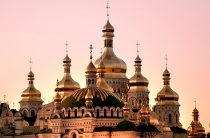 Начало русской святости: Православный Киев отпраздновал день своих Небесных покровителей