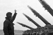 День ракетных войск и артиллерии в 2019 году, какого числа в России