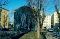 В Петербурге появилось граффити с Валентиной Терешковой