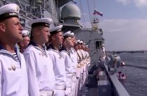 Американский журнал оценил парад ко Дню ВМФ в Петербурге